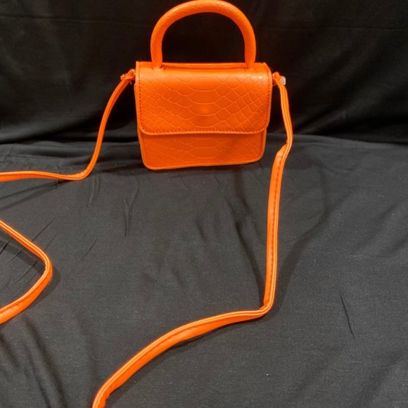 Mini croc bag - Picture 2 of 2